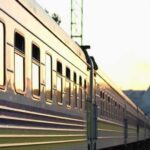 Залізниця призупинила рух окремих поїздів з огляду на воєнні дії.