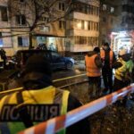 Опалення в Києві зупинено внаслідок обстрілу.