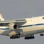 Канада розглядає передачу Україні великого літака, повідомляє Bloomberg.