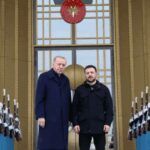 Зеленський натякнув на пожвавлення мирних ініціатив: кінець війні неминучий