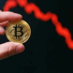 Обвал біткоїна спровокував ефект доміно на біржі.