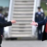 Трампів “мирний задум” в основному збігається з воєнними задачами Кремля, – Bloomberg.