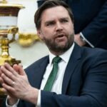 Венс гримнув на супротивників трампівського задуму щодо України: “Любіть Україну палко!”