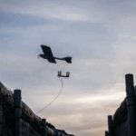 Сизрань під ударом дронів, росіяни заявляють про вибухи.