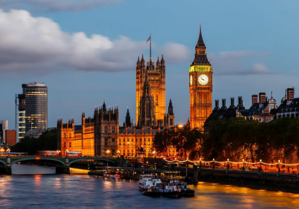 Британія припинила обмін деякими розвідданими з США — преса.