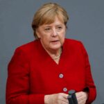 Меркель роз’яснила заяву про причетність Польщі й країн Балтії до війни в Україні