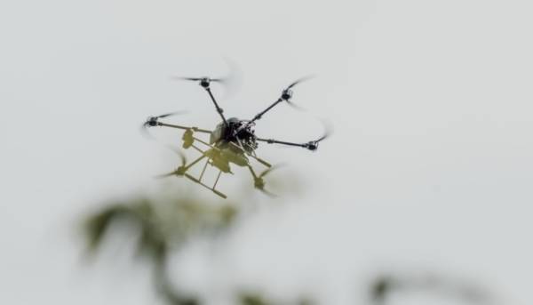 На Харківщині прикордонники дронами ліквідували мотогрупу росіян.