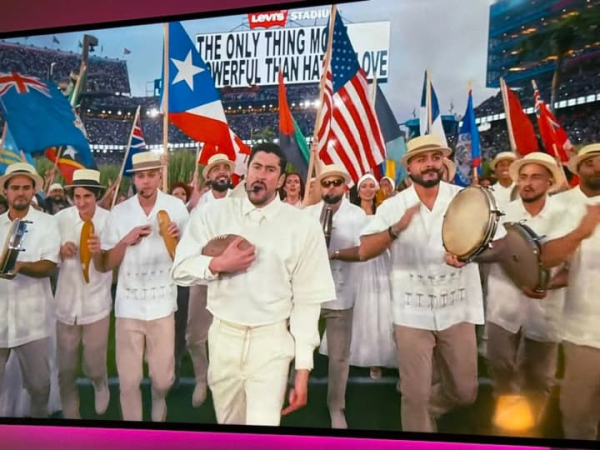 Бед Банні запалив на Супербоулі, Трамп засудив виступ, назвавши його “ударом по державі”