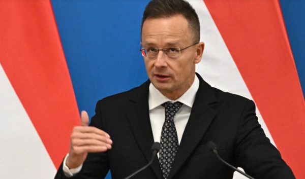 Обурення Сійярто діями української тенісистки.