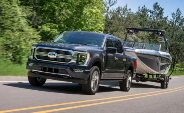 Ford відкликає понад 4 мільйони вантажівок через несправність гальм.