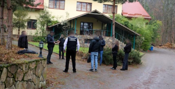 Закарпаття: розкрито протизаконну оборудку на 150+ мільйонів, фігурує Шуфрич