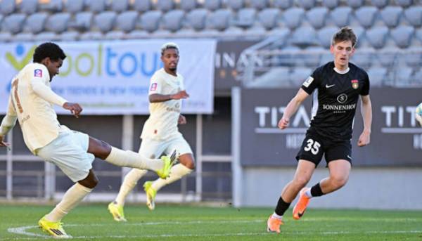 Гірники поступилися в дебютному матчі на турецьких тренуваннях.