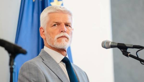 Чеський президент: зарано допускати росіян до міжнародного спорту