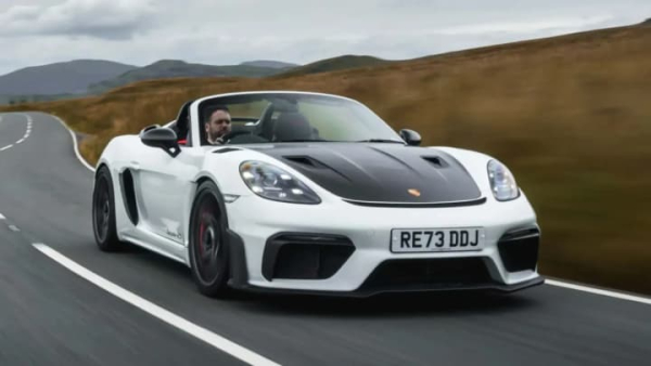 Bloomberg: Porsche може згорнути електромобільну програму