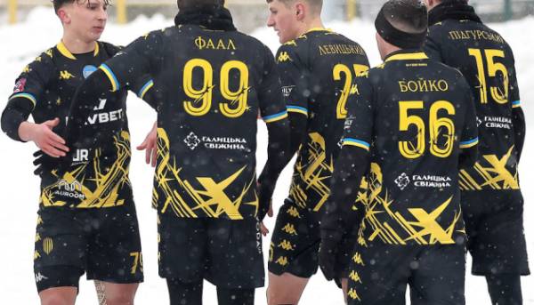 “Рух” здолав “Младость” із Чорногорії на словенських тренувальних матчах.