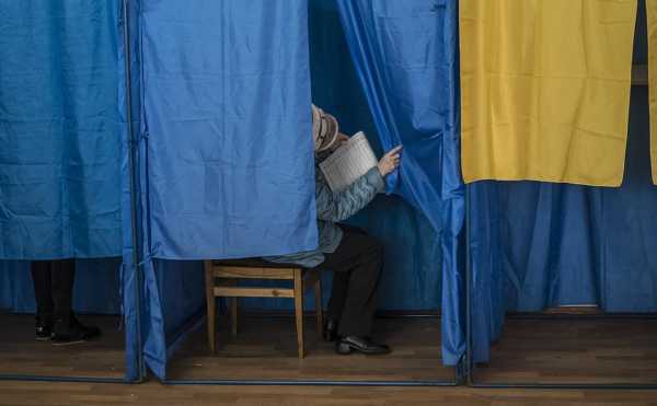 Вибори і референдум у травні: Що планує Офіс Президента?