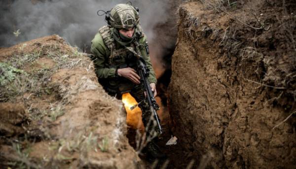 Добропілля на Запоріжжі утримується оборонцями – військовослужбовці.
