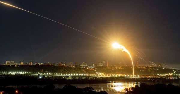 Новий вид збройних сил захищатиме стратегічні об’єкти від повітряних атак, – Сирський.