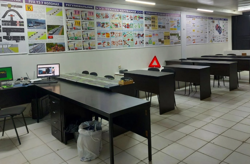 Курси водіння на Виноградарі в автошколі «Либідь-А»: від теорії до прав