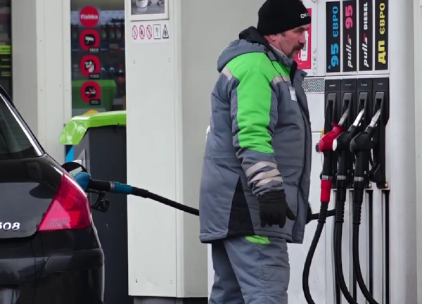 Пальне дорожчає шалено: де межа цін?