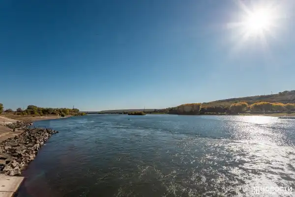 Російський удар по ГАЕС призвів до екологічної катастрофи на Дністрі.
