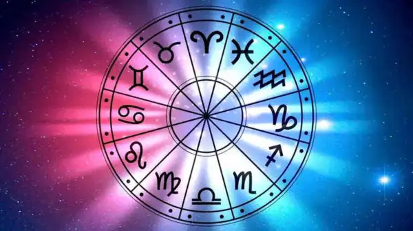 Таро-прогноз на вихідні: кому доля готує оновлення