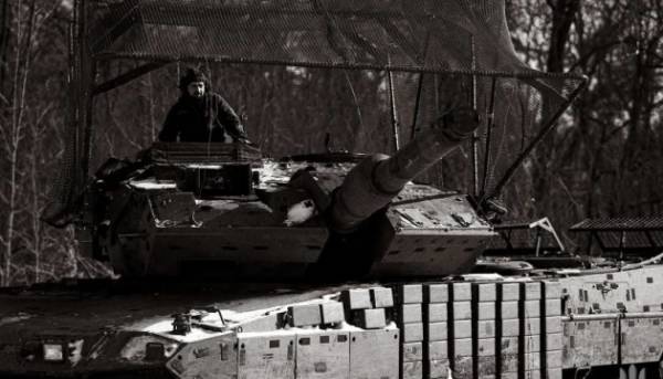 П’ятдесят дві сутички на передовій зранку, з них двадцять три – у&hellip;