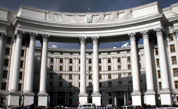 Кінець путінського режиму не за горами: Сибіга вказав на три ознаки занепаду російської гегемонії.