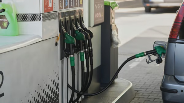 Бензин і дизель: актуальні ціни на автозаправках