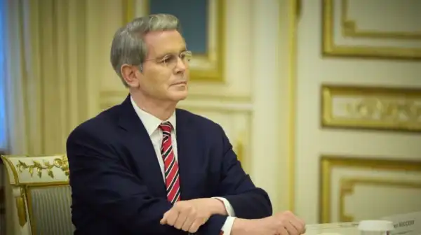 Бессент: Штати відновлюють суворі нафтові обмеження щодо Росії та Ірану.