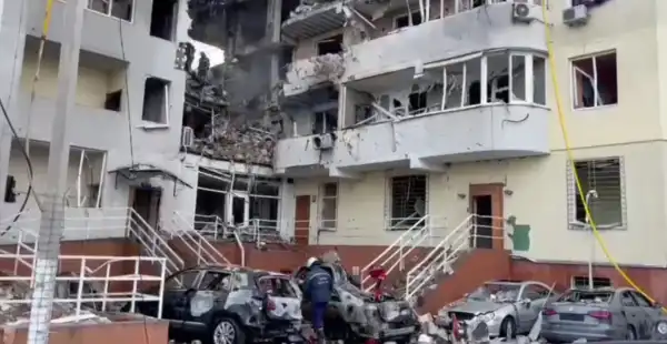 Одеса залучає містян до робіт з усунення наслідків ударів.