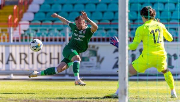 УПЛ: Донецький «Шахтар» переміг львівський «Рух» з великим рахунком, «Оболонь» і «Зоря» на двох відзначилися шість разів.