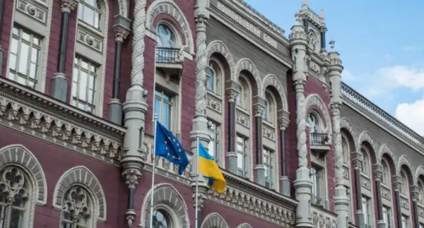 Фальшиві гривні: дані від НБУ