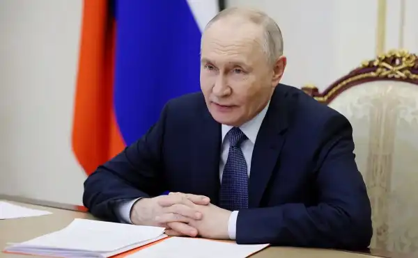 Пєсков: Путін не проти переговорів із Зеленським