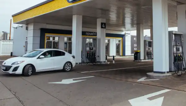 Гормузька протока: вплив на вартість пального.