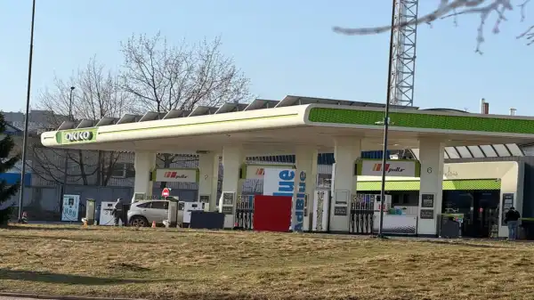 Ймовірний брак пального в квітні: фахівець поділився невтішними передбаченнями.