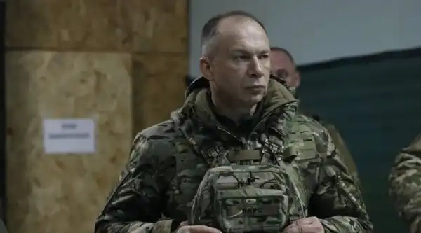 Сирський повідомив про повернення під контроль 12 селищ біля Олександрівки.