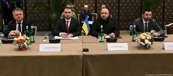 Україна дедалі відвертіше демонструє незадоволення американським посередництвом у мирних перемовинах, – Foreign Policy