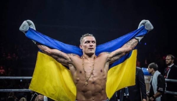 Усик переміг Верховена нокаутом, здобувши титул незаперечного світового чемпіона з&hellip;