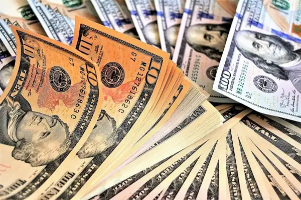 Валютні котирування: актуальні пропозиції банків і пунктів обміну
