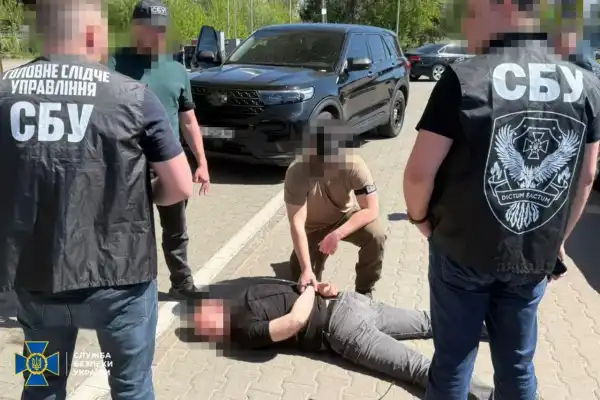 Здирництво: СБУ схопила очільника Житомирського ОТЦК