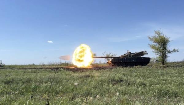 За день на передовій 186 боєзіткнень, Покровський та Гуляйпільський – найактивніші.
