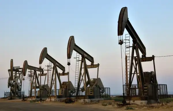Нафтовий брак триватиме, глобальний дефіцит – Reuters