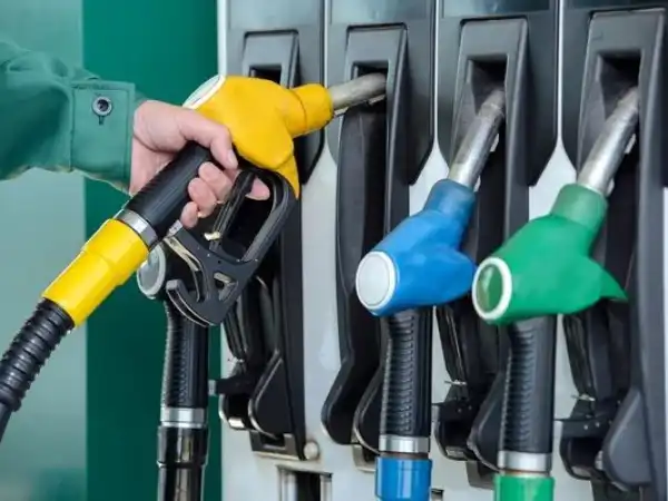 АЗС: де після вікенду зросли ціни на пальне
