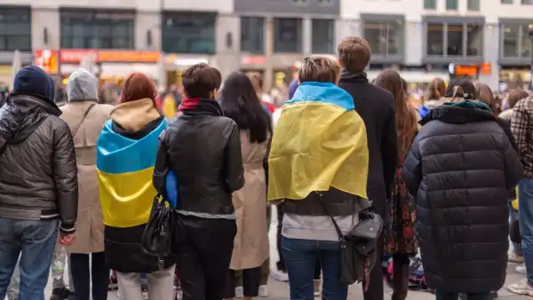 ЄС може позбавити українських чоловіків призовного віку права на тимчасовий захист – Welt