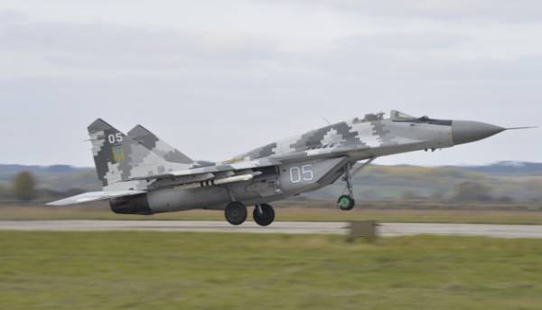 На Полтавщині під час бойового вильоту було втрачено винищувач МіГ-29, льотчик успішно&hellip;