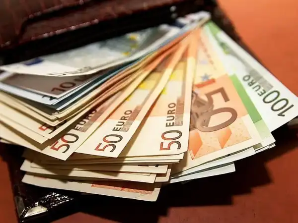 Валютний курс: вартість долара та євро 18 червня