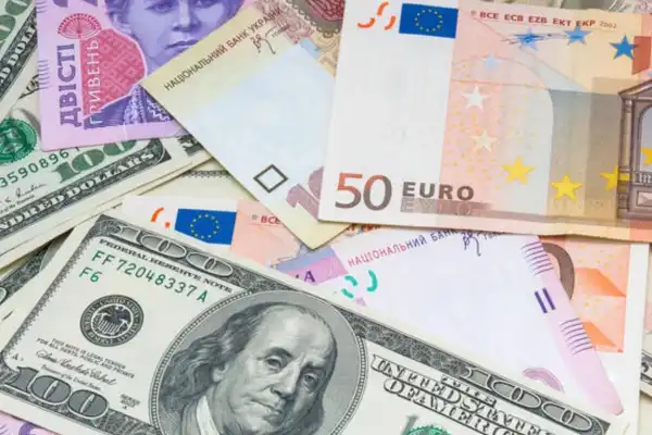 Обмінні курси: поточна ситуація в банках та пунктах обміну валюти
