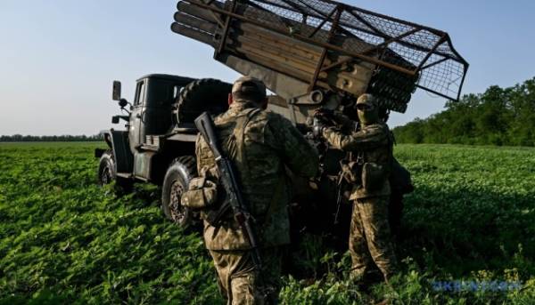 Найбільший тиск ворога спостерігається на трьох напрямках, від початку дня на передовій…