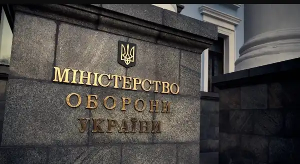 Міноборони запроваджує початковий договір для виконання обов’язків у тиловій службі: хто може скористатися та який рівень оплати буде встановлено